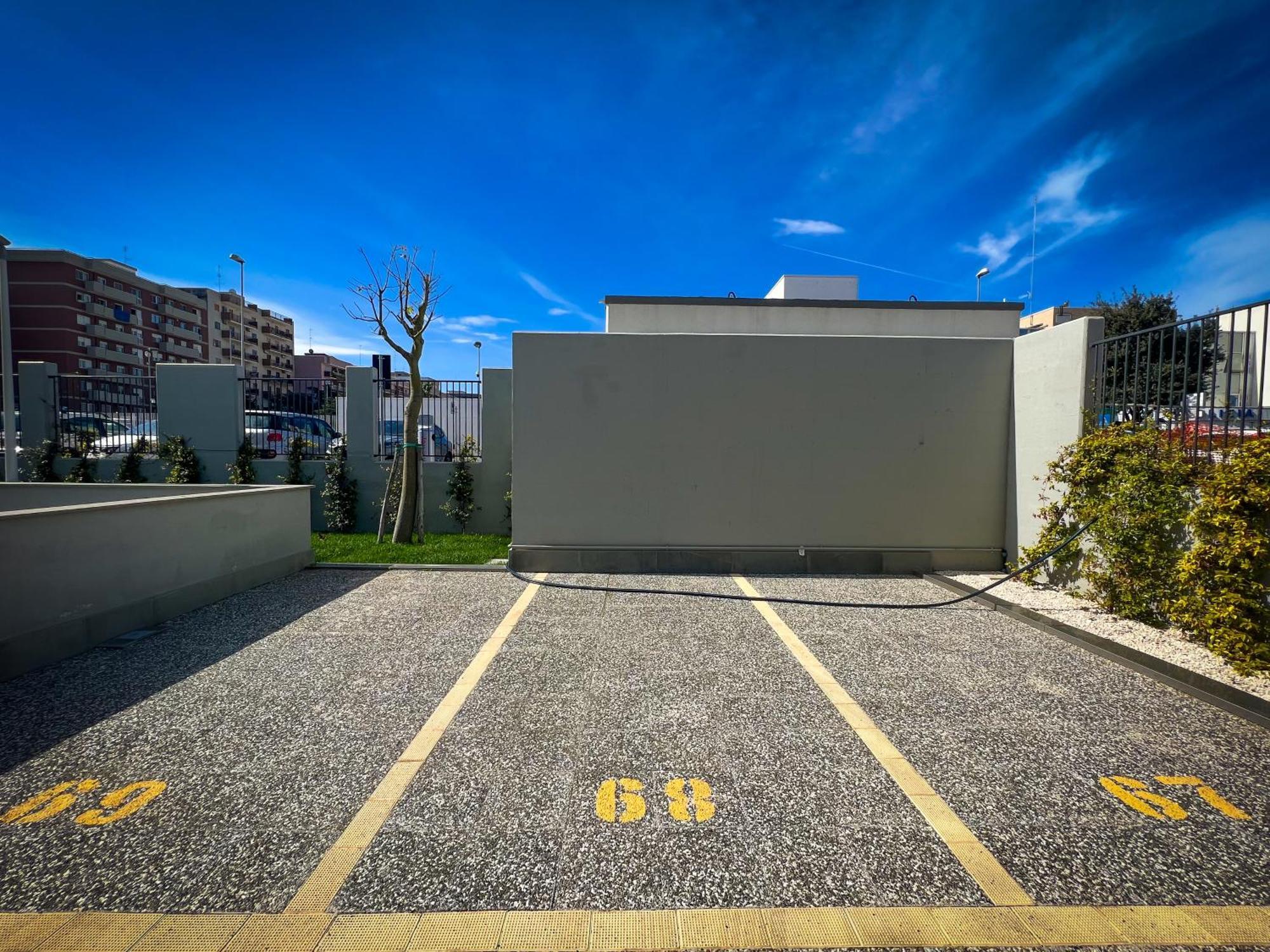 Nbluxury Suite Bari Exterior photo